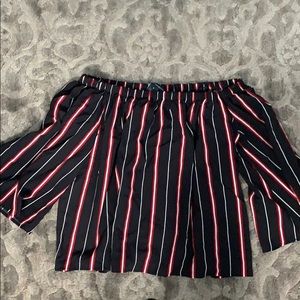 Cut off at the shoulders shirt